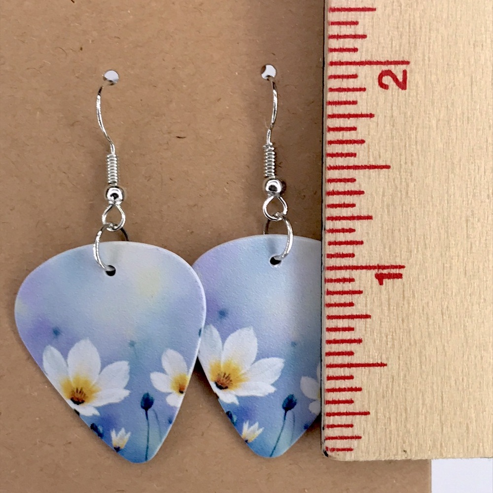 Floral Custom Guitar Pick Earrings fashion jewelry - Picture 2 of 4